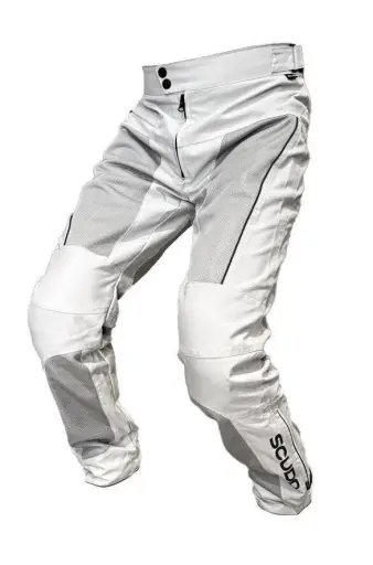 Yazlık Pantolonlar